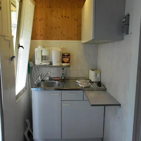 Kleines Haus Am Wald Casa de Férias *