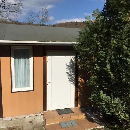 Kleines Haus Am Wald Ferienhaus *